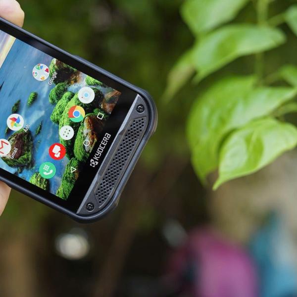 Điện thoại Kyocera DuraForce Pro 2 hàng tồn kho hình thức 99%, Zin nguyên bản