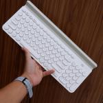 Bàn phím Bluetooth