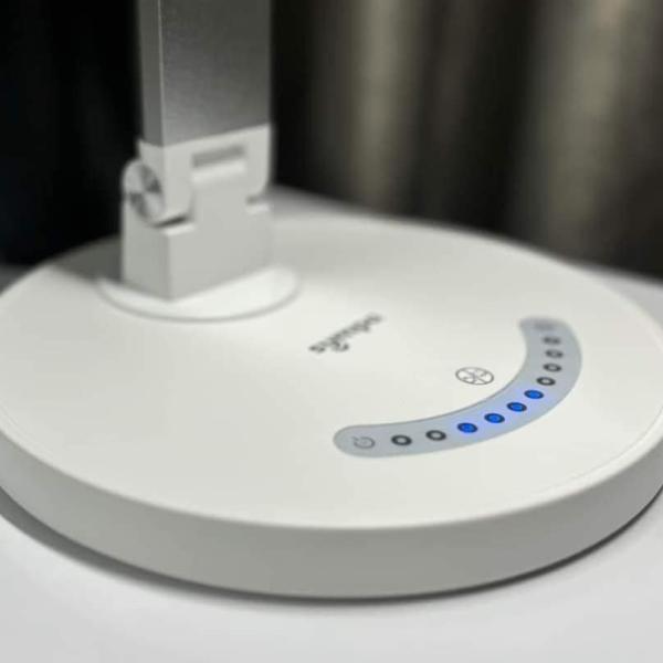 Đèn bàn chống cận SYMPA SP-DL004