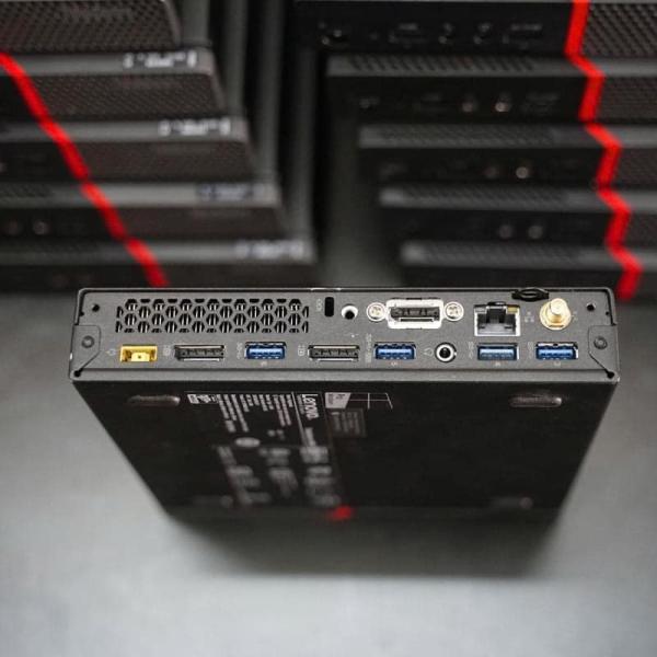Lenovo Thinkcentre M900