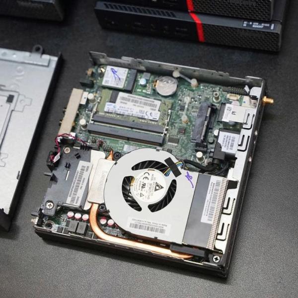 Lenovo Thinkcentre M900